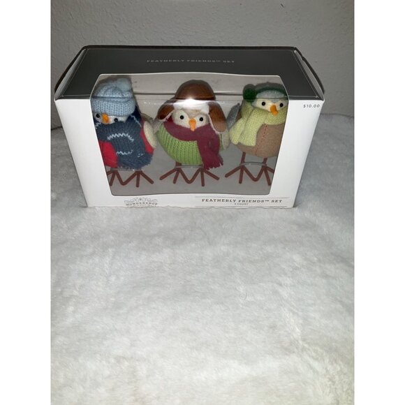 Target  Wondershop featherly friends Winter 3 pc Bird set - Picture 2 of 4